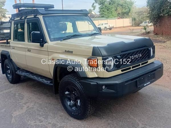 2025 - Toyota  Land Cruiser 79