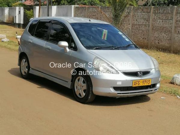 2005 - Honda Fit 2005 - Honda Fit