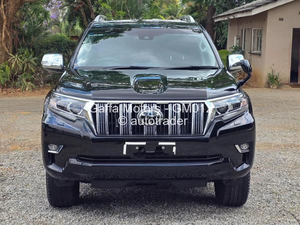 2023 - Toyota  Land Cruiser Prado