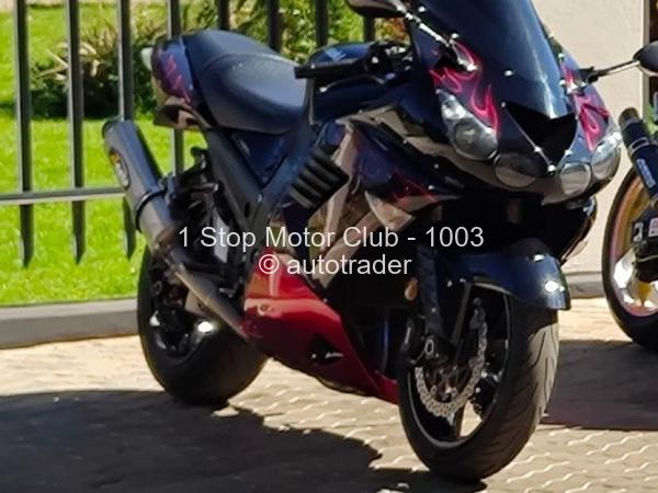2014 - Yamaha YZF R-1