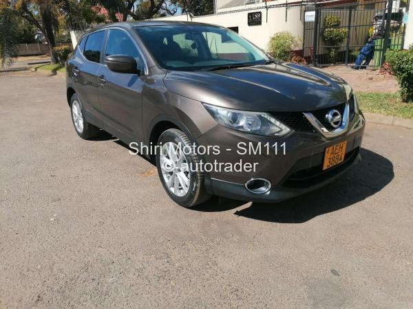 2014 - Nissan  Qashqai  2014 - Nissan  Qashqai