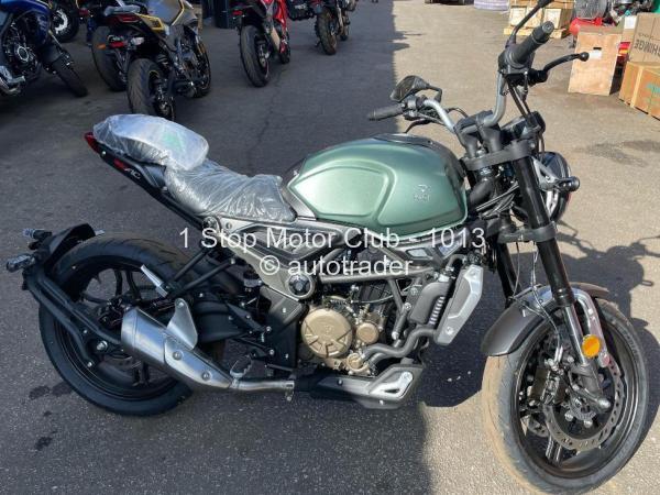  - Vogue Bike 300AC