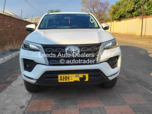 2022 - Toyota  Fortuner 2022 - Toyota  Fortuner