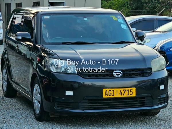 2017 - Toyota Rumion 2017 - Toyota Rumion