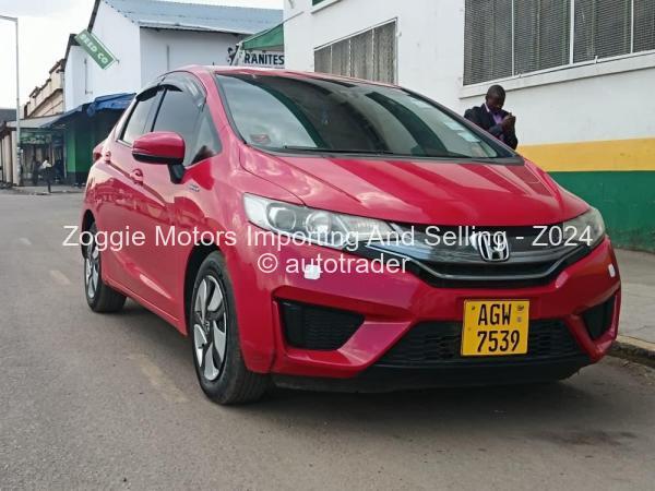2014 - Honda Fit 2014 - Honda Fit