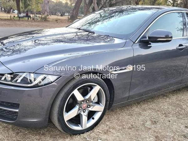 2017 - Jaguar XE 2017 - Jaguar XE