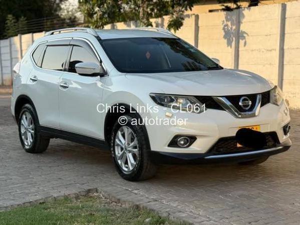 2013 - Nissan  X-Trail
