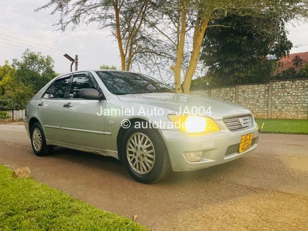 2002 - Toyota  Altezza