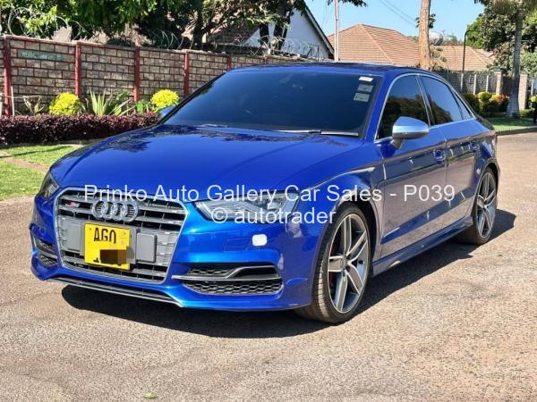 2014 - Audi  S3 2014 - Audi  S3