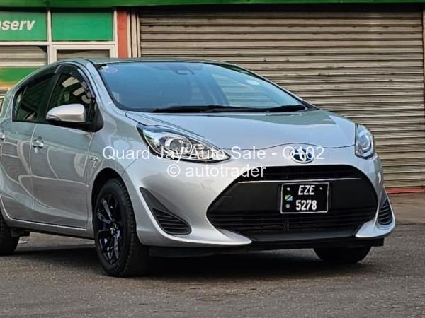 2019 - Toyota  Aqua 2019 - Toyota  Aqua