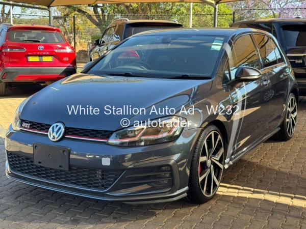2017 - Volkswagen  Golf 2017 - Volkswagen  Golf