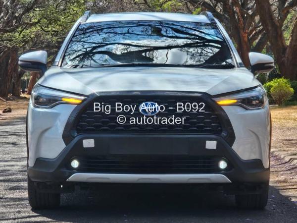 2022 - Toyota  Corolla Cross 2022 - Toyota  Corolla Cross