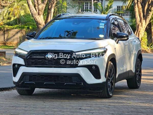 2023 - Toyota  Corolla Cross 2023 - Toyota  Corolla Cross