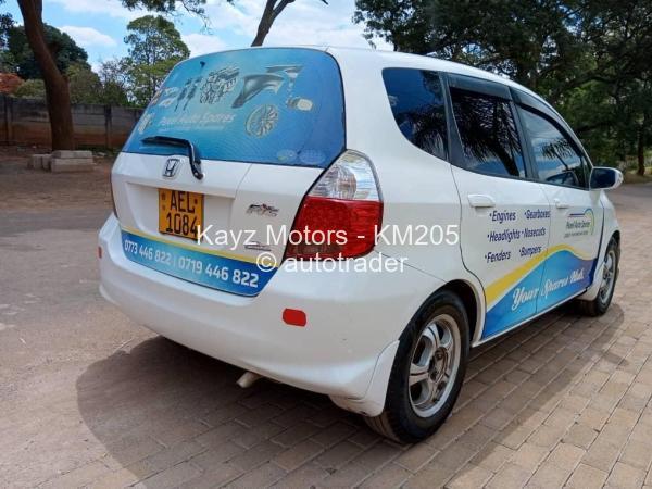2010 - Honda Fit