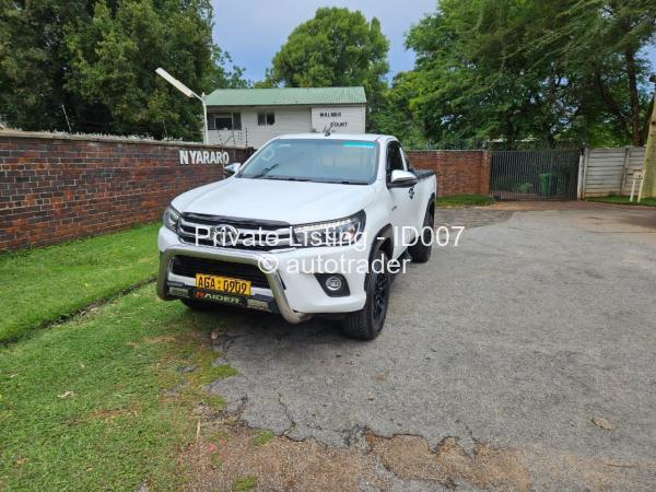 2017 - Toyota Hilux 2017 - Toyota Hilux