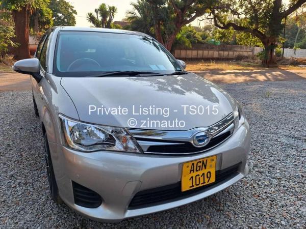 2014 Toyota  Axio