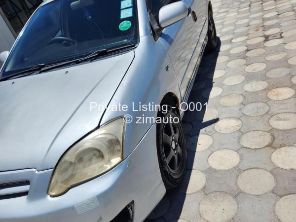 2006 Toyota  RunX