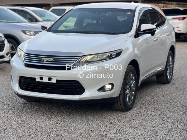 2014 - Toyota  Harrier
