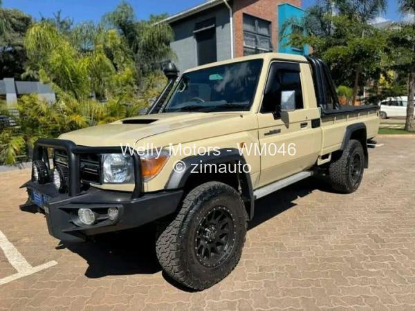 2022 Toyota  Land Cruiser 79