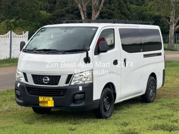 2015 Nissan  NV350