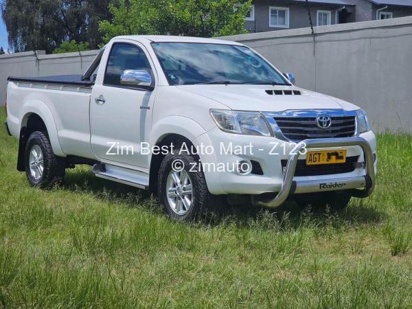 2015 Toyota  Hilux D4D