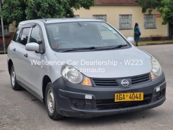 2010 Nissan  AD Van