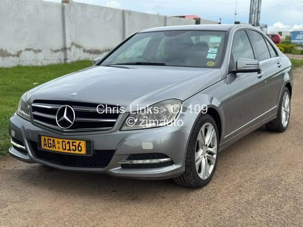 2013 Mercedes Benz C180