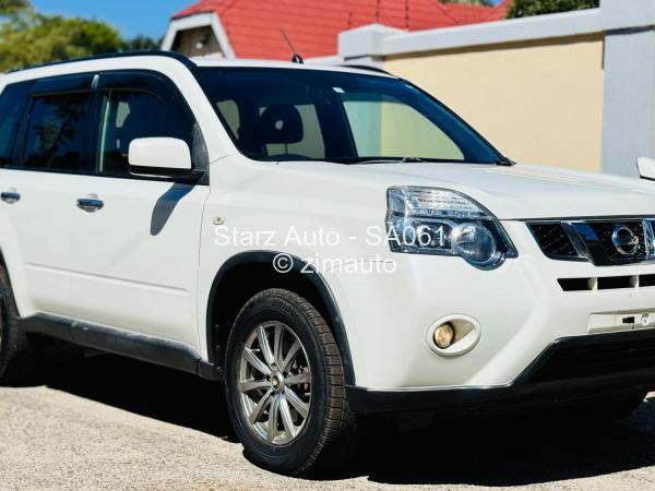 2015 - Nissan  Xtrail
