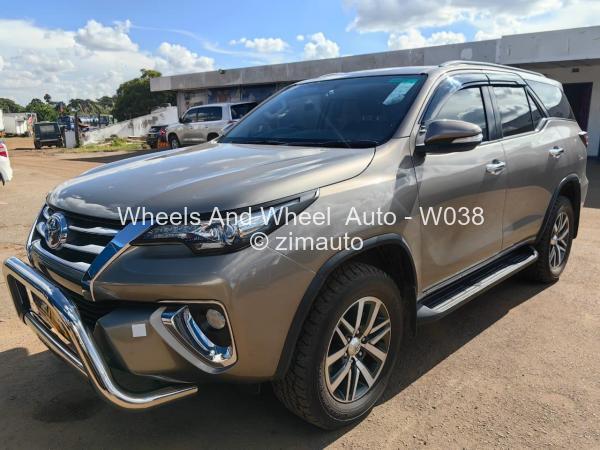 2019 Toyota  Fortuner