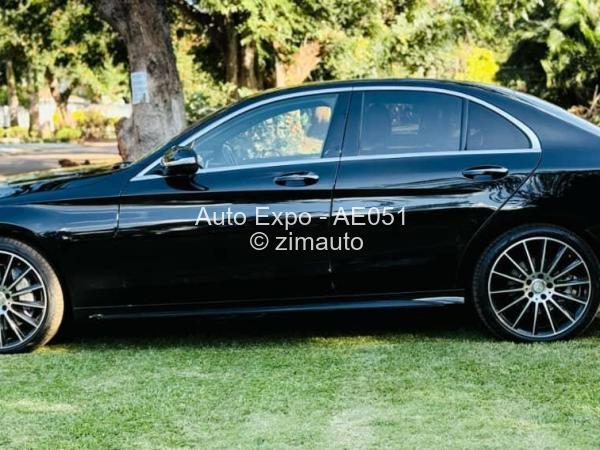 2017 - Mercedes Benz C250