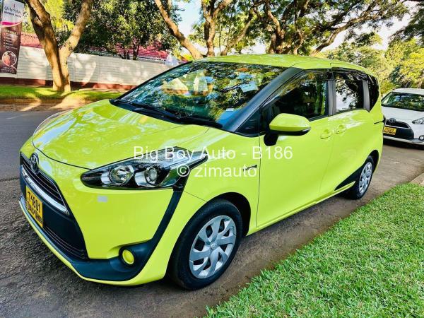 2016 Toyota  Sienta