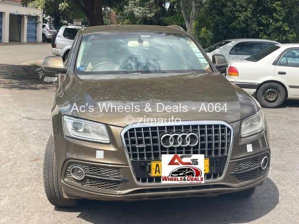 2013 - Audi  Q5