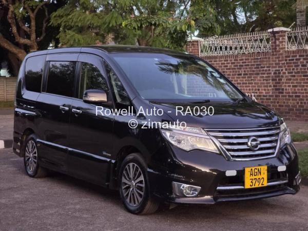 2014 Nissan  Serena