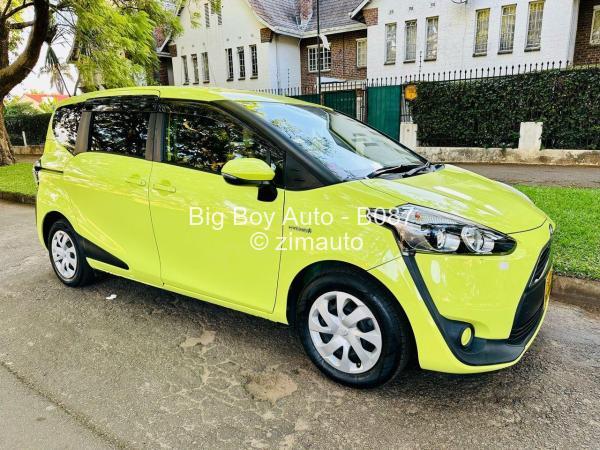 2016 Toyota  Sienta