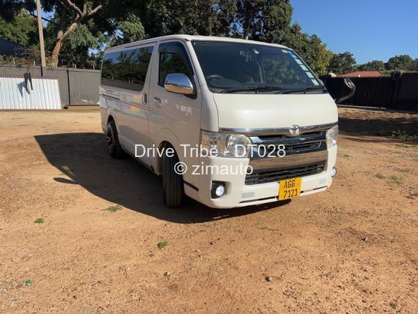 2017 Toyota  Hiace