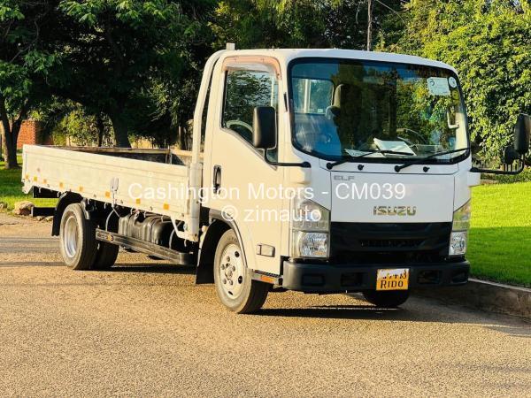 2015 Isuzu  ELF