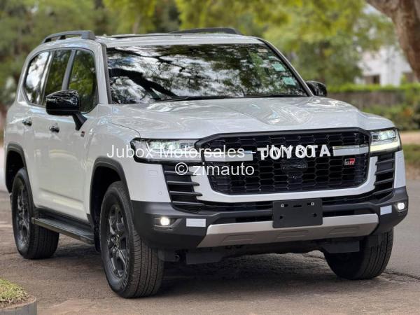 2023 Toyota  Land Cruiser 300