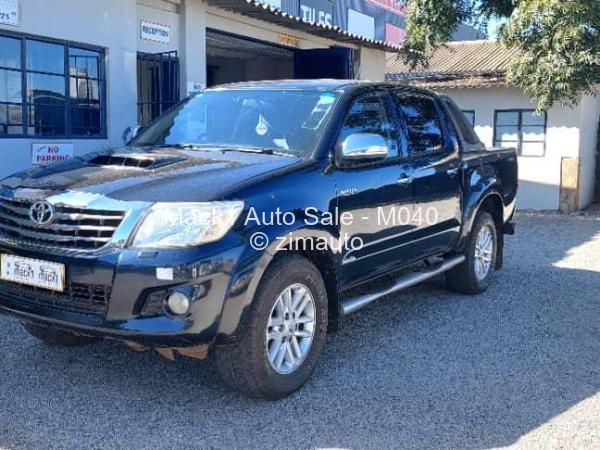 2012 Toyota  Hilux