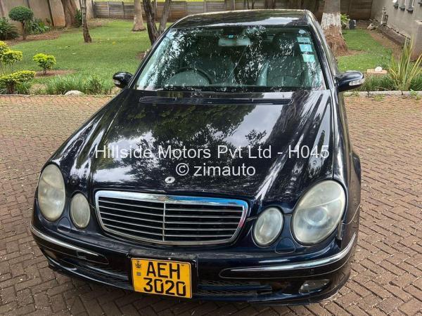 2009 Mercedes Benz E320