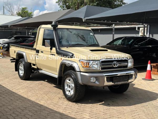 2023 Toyota  Land Cruiser 79
