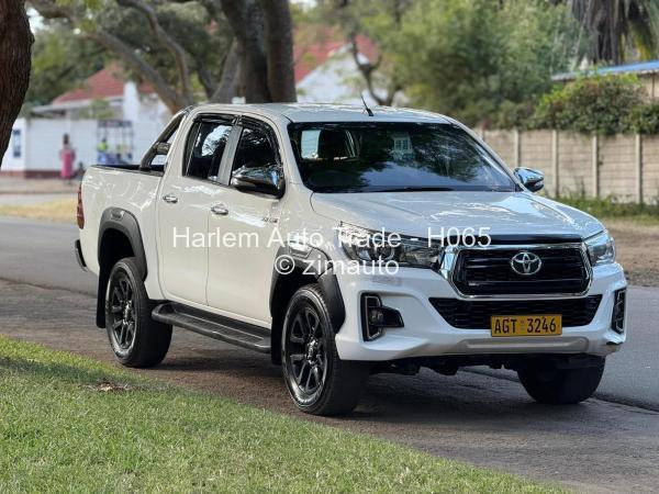 2019 - Toyota  HILUX GD6