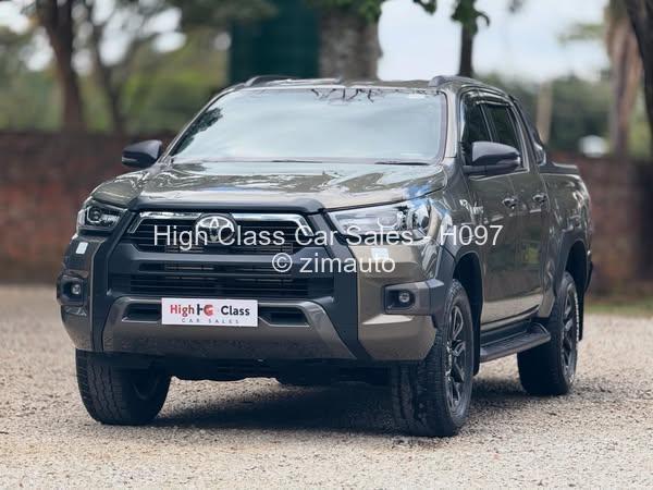 2022 Toyota  Hilux