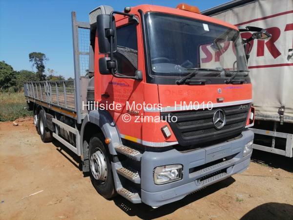 2009 Mercedes Benz Axor
