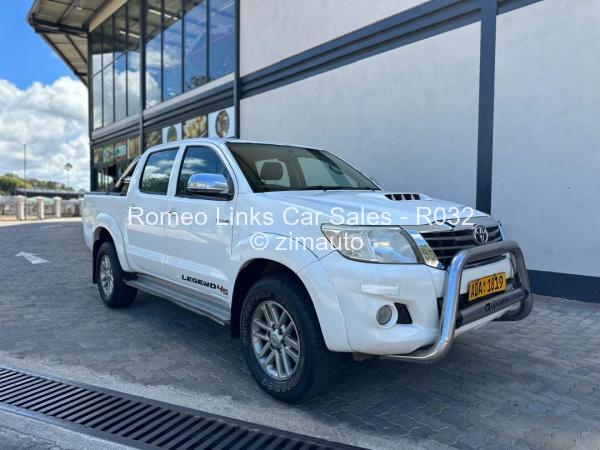 2013 Toyota  Hilux D4D
