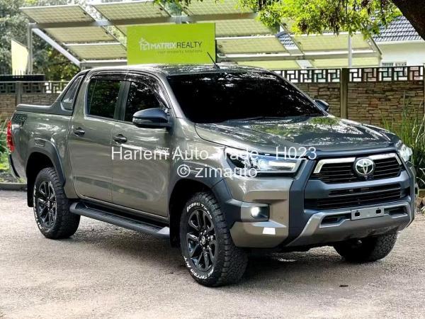 2023 Toyota  HILUX GD6