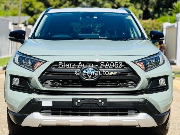 2019 Toyota  RAV4