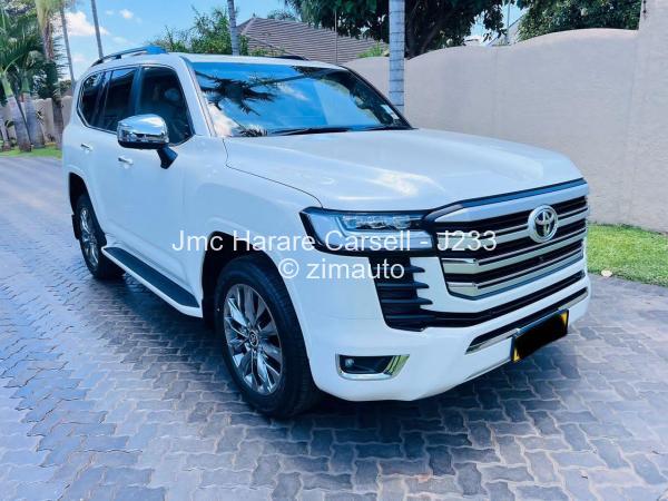 2023 Toyota  Land cruiser 300 VX-R