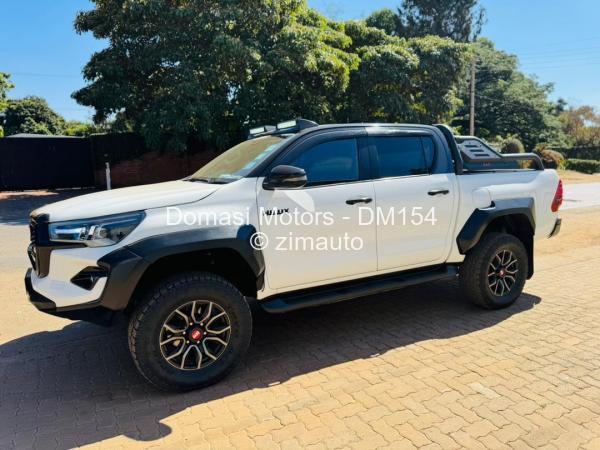 2022 Toyota  Hilux