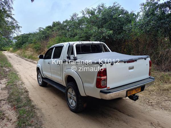 2010 - Toyota  Hilux D4D