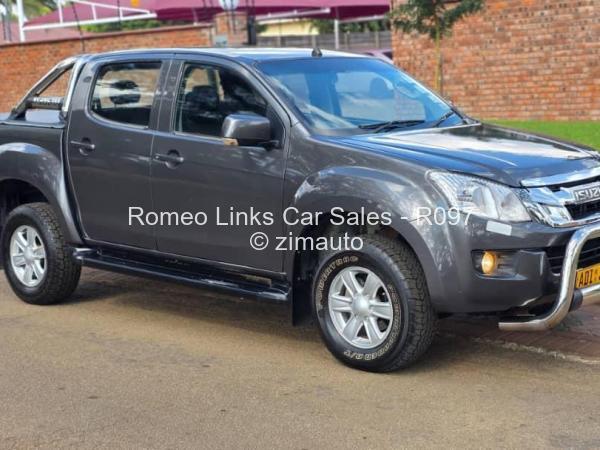 2014 Isuzu  Dteq